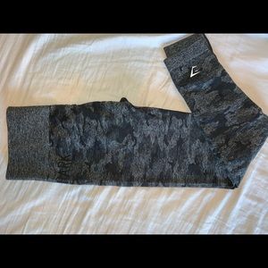 NEW Gray Camo GymShark leggings